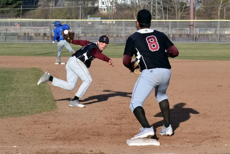 Front Page -Baseball Bats Sales b8c3035413ca2ac33d66d801a17c2a7a 1